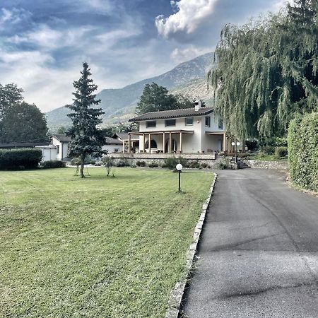 La Casina Di Oscar Ad Ao V Combe Vda Quart 0014 E 00I6 Apartment Екстериор снимка