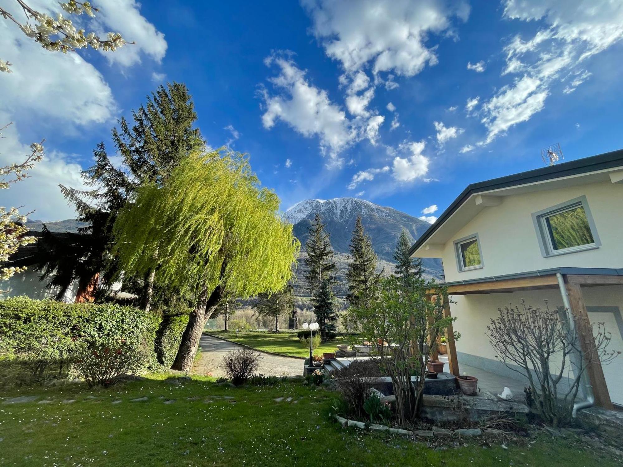 La Casina Di Oscar Ad Ao V Combe Vda Quart 0014 E 00I6 Apartment Екстериор снимка