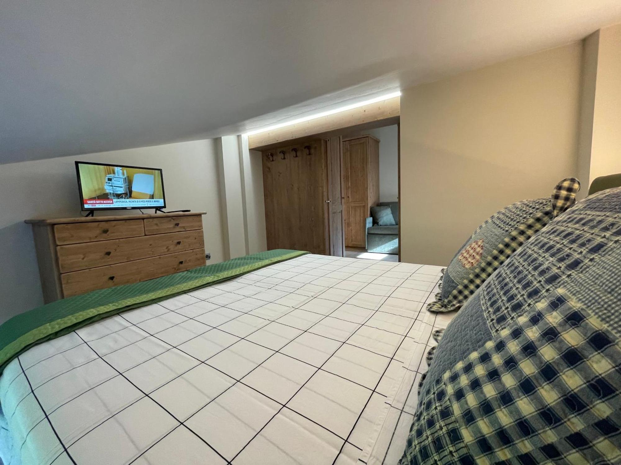 La Casina Di Oscar Ad Ao V Combe Vda Quart 0014 E 00I6 Apartment Екстериор снимка